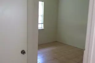 19947 Mountain Dale Dr, Cypress, TX 77433 - Photo 17