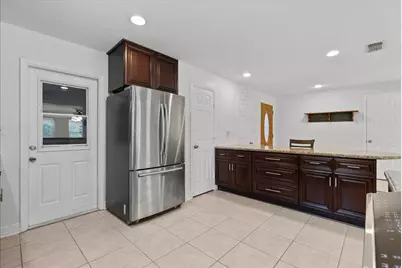 5303 Bulen Avenue, Friendswood, TX 77546 - Photo 15