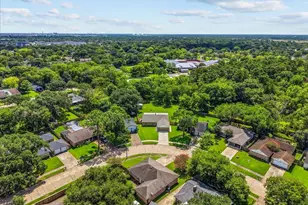 5303 Bulen Ave, Friendswood, TX 77546 - Photo 7