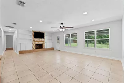 5303 Bulen Avenue, Friendswood, TX 77546 - Photo 9