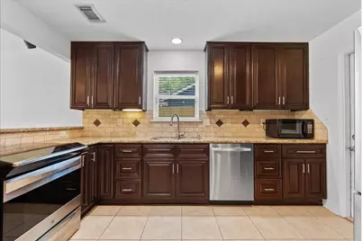 5303 Bulen Avenue, Friendswood, TX 77546 - Photo 13