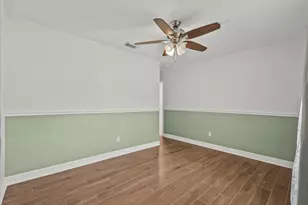 5303 Bulen Ave, Friendswood, TX 77546 - Photo 23