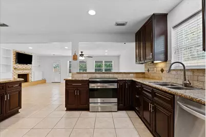5303 Bulen Avenue, Friendswood, TX 77546 - Photo 15