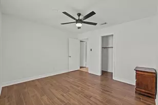 5303 Bulen Ave, Friendswood, TX 77546 - Photo 21