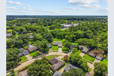 5303 Bulen Avenue, Friendswood, TX 77546 - Photo 7
