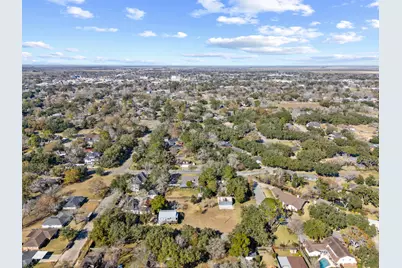 2306 Powell Street, Bay City, TX 77414 - Photo 9