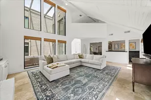 10215 Piping Rock Ln, Houston, TX 77042 - Photo 3