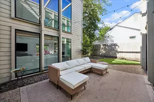 10215 Piping Rock Ln, Houston, TX 77042 - Photo 25