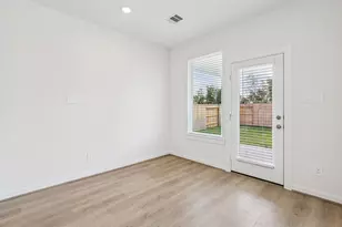 6416 Green Clover Ln, Pearland, TX 77584 - Photo 7