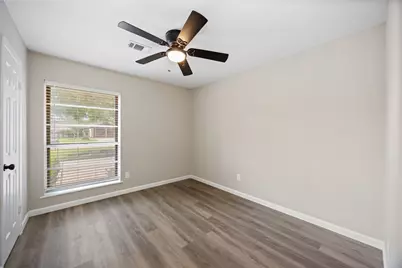 8826 Tanager Street, Houston, TX 77036 - Photo 25
