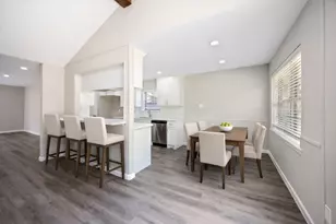 8826 Tanager St, Houston, TX 77036 - Photo 13