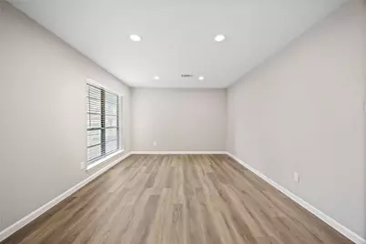 8826 Tanager Street, Houston, TX 77036 - Photo 11