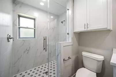8826 Tanager Street, Houston, TX 77036 - Photo 23