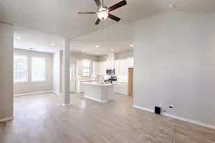 115 Handley Dr, Montgomery, TX 77316 - Photo 3