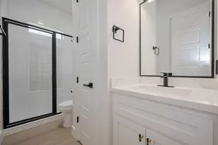 11706 Walden Rd, Montgomery, TX 77356 - Photo 37