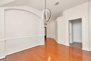16510 Bluff Springs Dr, Houston, TX 77095 - Photo 9
