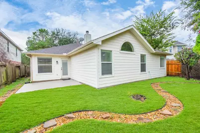 16510 Bluff Springs Drive, Houston, TX 77095 - Photo 43