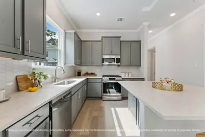 5672 Nolda Street, Houston, TX 77007 - Photo 5
