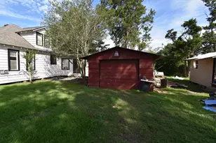 8421 Altimore Rd, Needville, TX 77461 - Photo 23