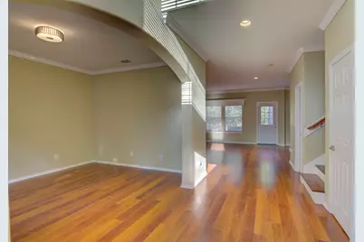 174 Spindle Tree Circle, The Woodlands, TX 77382 - Photo 5