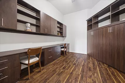 5005 Hidalgo Street #210, Houston, TX 77056 - Photo 11