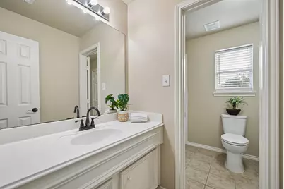 5002 Hearth Hollow Lane, Sugar Land, TX 77479 - Photo 23