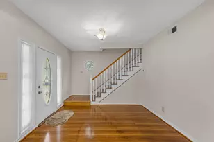7475 Ashburn St, Houston, TX 77061 - Photo 3