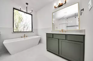 1422 Caywood Ln, Houston, TX 77055 - Photo 11