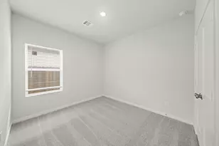 16976 Hazelnut Dr, Conroe, TX 77302 - Photo 13