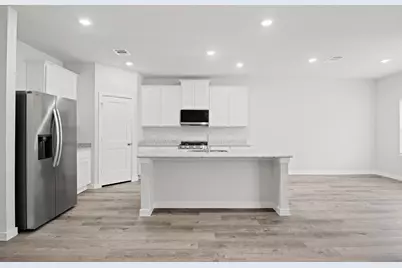 16976 Hazelnut Drive, Conroe, TX 77302 - Photo 5