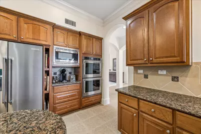 11508 Watercastle Court, Pearland, TX 77584 - Photo 15