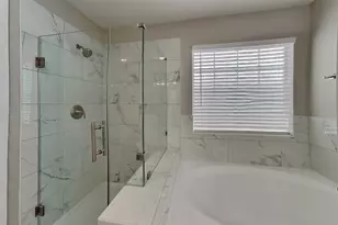 5302 Cedar Lodge Ct, Houston, TX 77345 - Photo 9