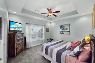 832 S East Rd, Crystal Beach, TX 77650 - Photo 43