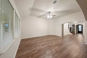 5182 Echo Falls Dr, Alvin, TX 77511 - Photo 5