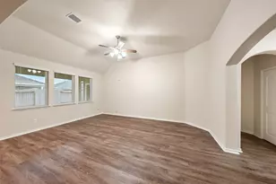 5182 Echo Falls Dr, Alvin, TX 77511 - Photo 17