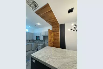 2710 Hullsmith Drive #701, Houston, TX 77063 - Photo 9