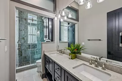 3835 Seabreeze Lane, Galveston, TX 77554 - Photo 23