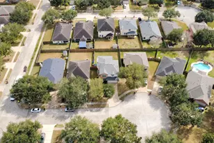 1054 Inverness Cove, Dickinson, TX 77539 - Photo 3