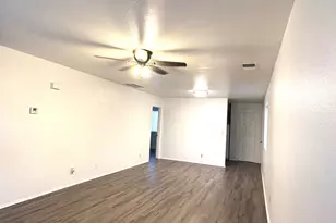 768 Heritage Ln, Eagle Lake, TX 77434 - Photo 5