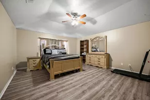 2526 Tomsbrook Dr, Houston, TX 77067 - Photo 15