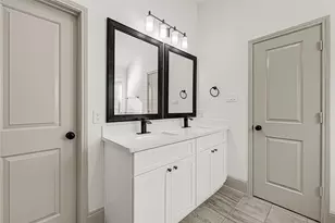 4723 Crest Hill Dr, Manvel, TX 77578 - Photo 17