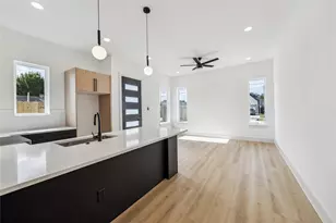 415 Clearwater St, Houston, TX 77029 - Photo 11