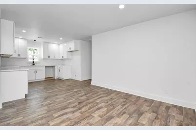 8221 Hezekiah Lane, Houston, TX 77088 - Photo 5