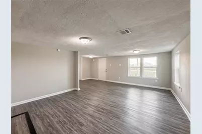2234 Zapata Street, Freeport, TX 77541 - Photo 3