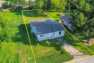 2234 Zapata St, Freeport, TX 77541 - Photo 17