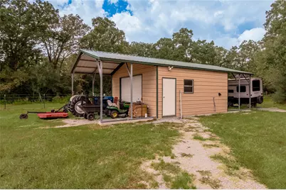 2803 Fm 2158, Midway, TX 75852 - Photo 35