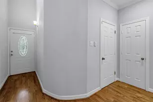 341 W 23rd St, Houston, TX 77008 - Photo 3