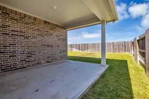 456 Lampasas Trl, Dayton, TX 77535 - Photo 17
