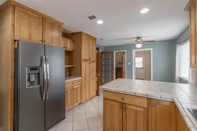 2643 Hodges Bend Circle, Sugar Land, TX 77479 - Photo 9