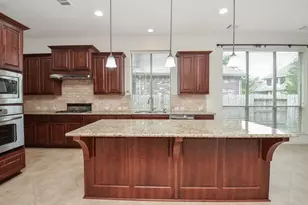 606 Floriencia St, Sugar Land, TX 77479 - Photo 15